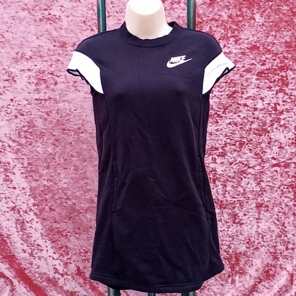 nike blouse girl